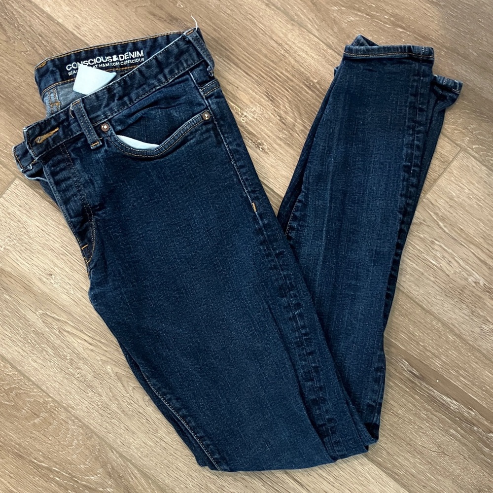 Men’s Dark Blue Jeans
